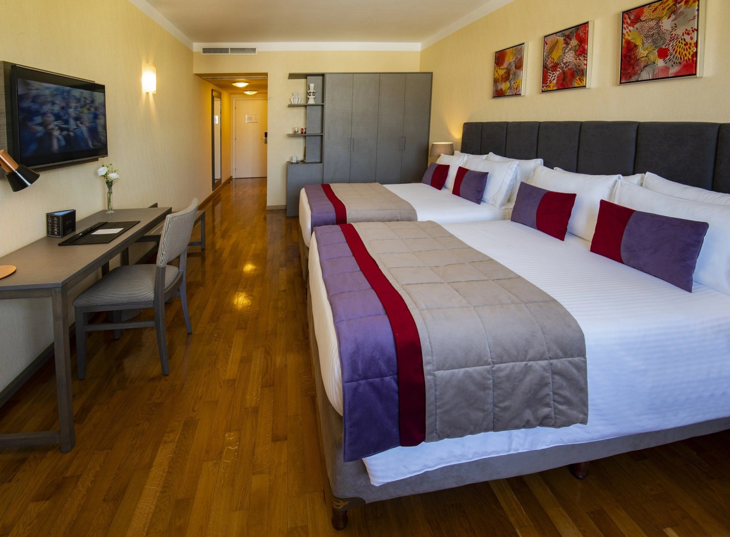 Photo - Grand Brizo Buenos Aires