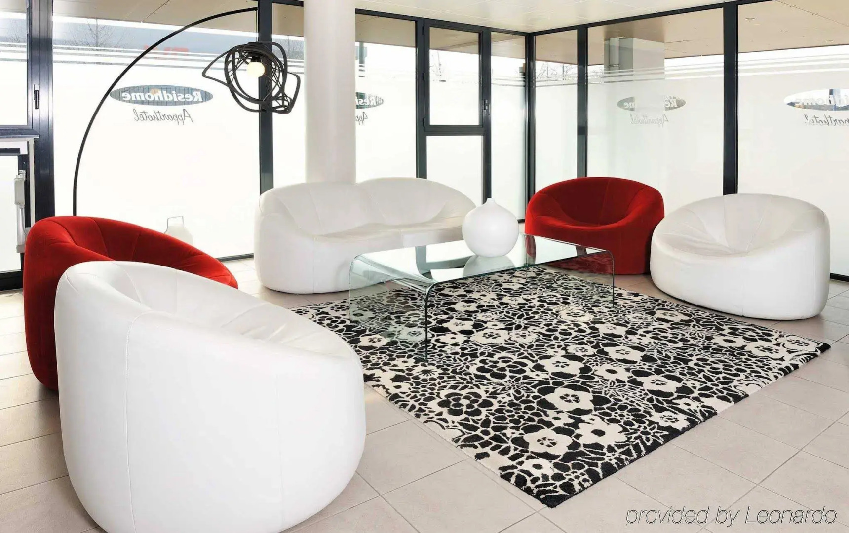 Photo - Residhome Carrières La Défense