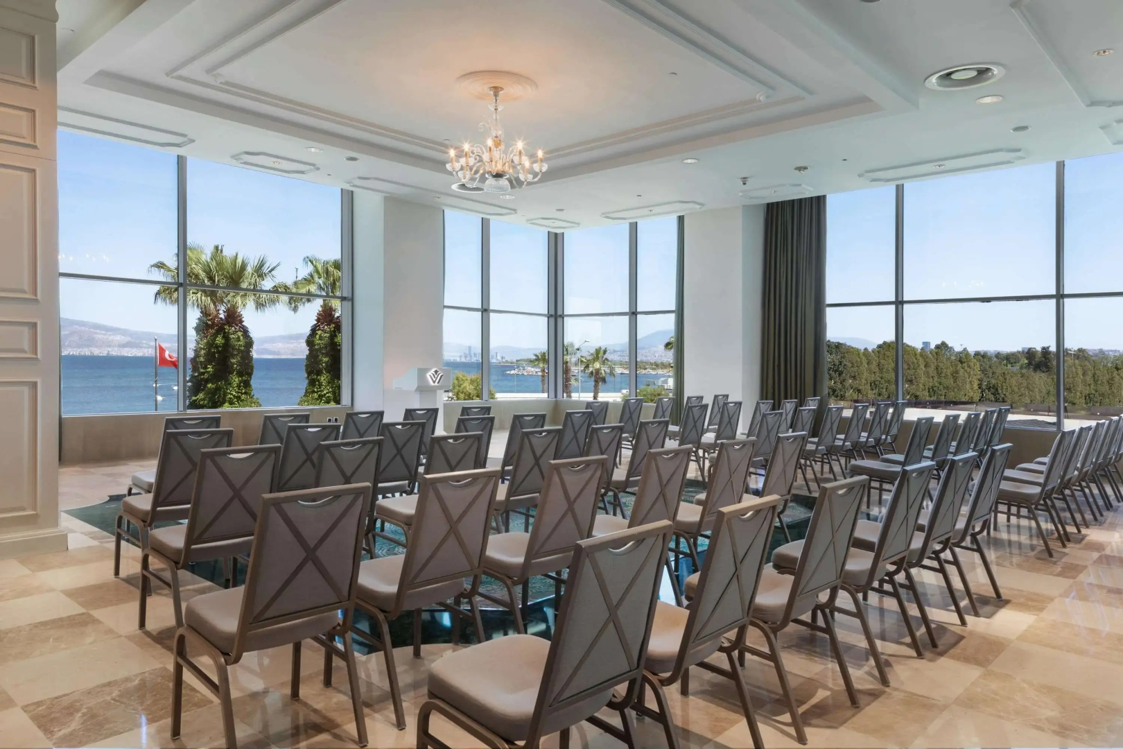 Photo - Wyndham Grand Izmir Ozdilek Thermal & Spa