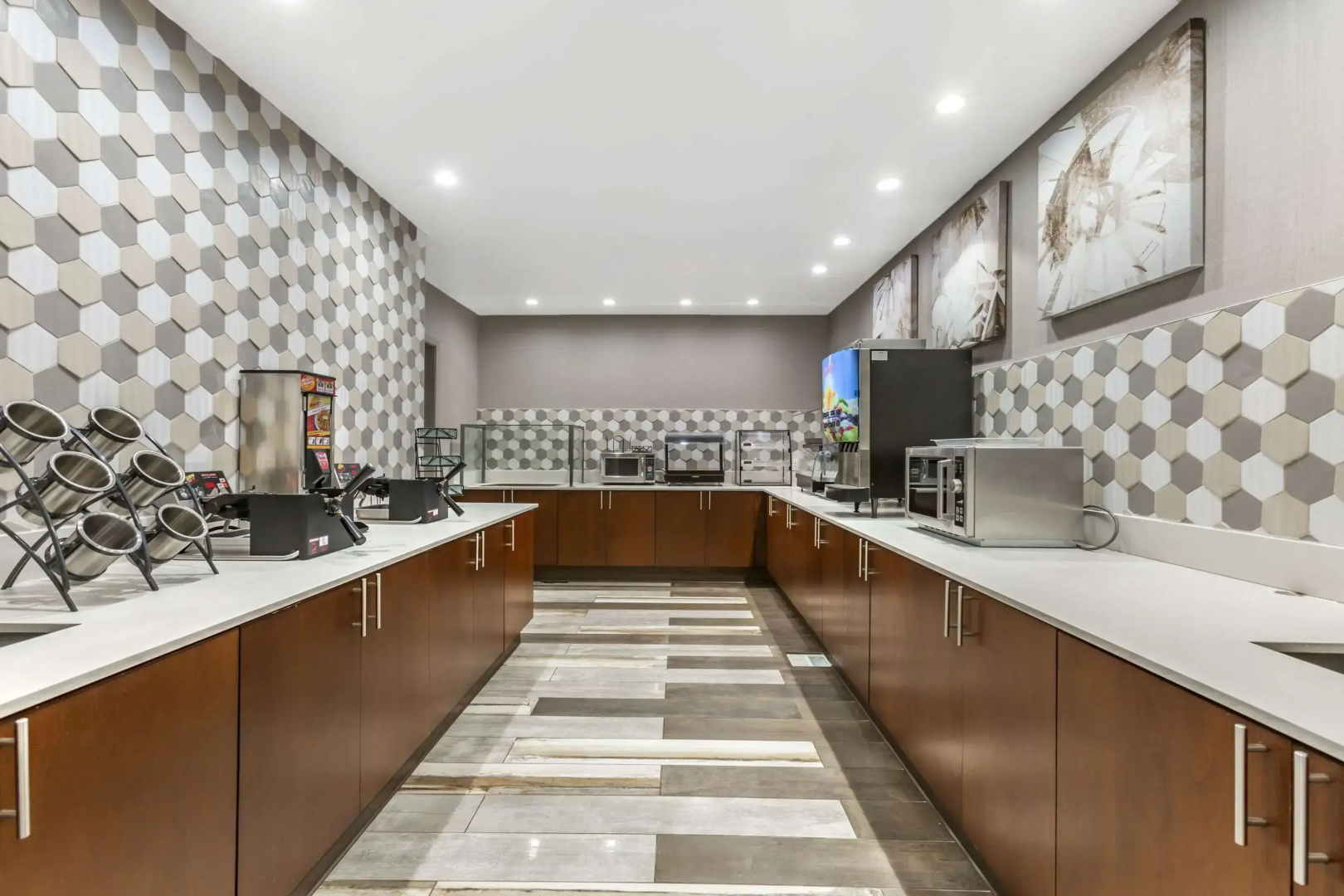 Photo - Windmill Suites Surprise - Phoenix, an Ascend Collection Hotel