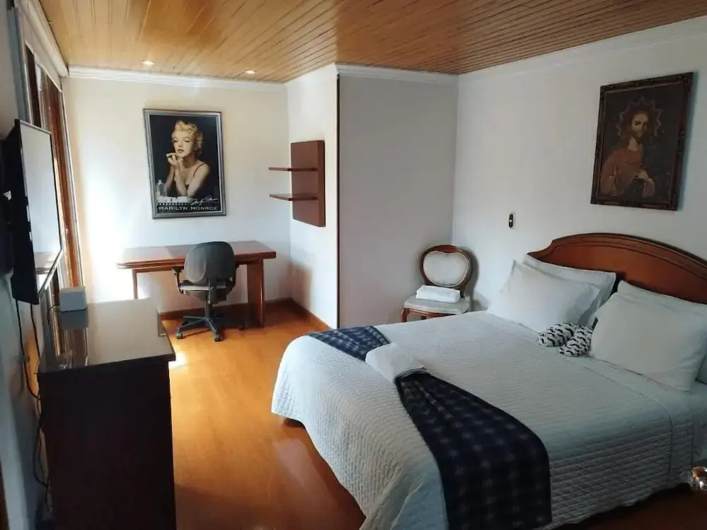 Foto - Elias Di Caprio - Habitaciones -