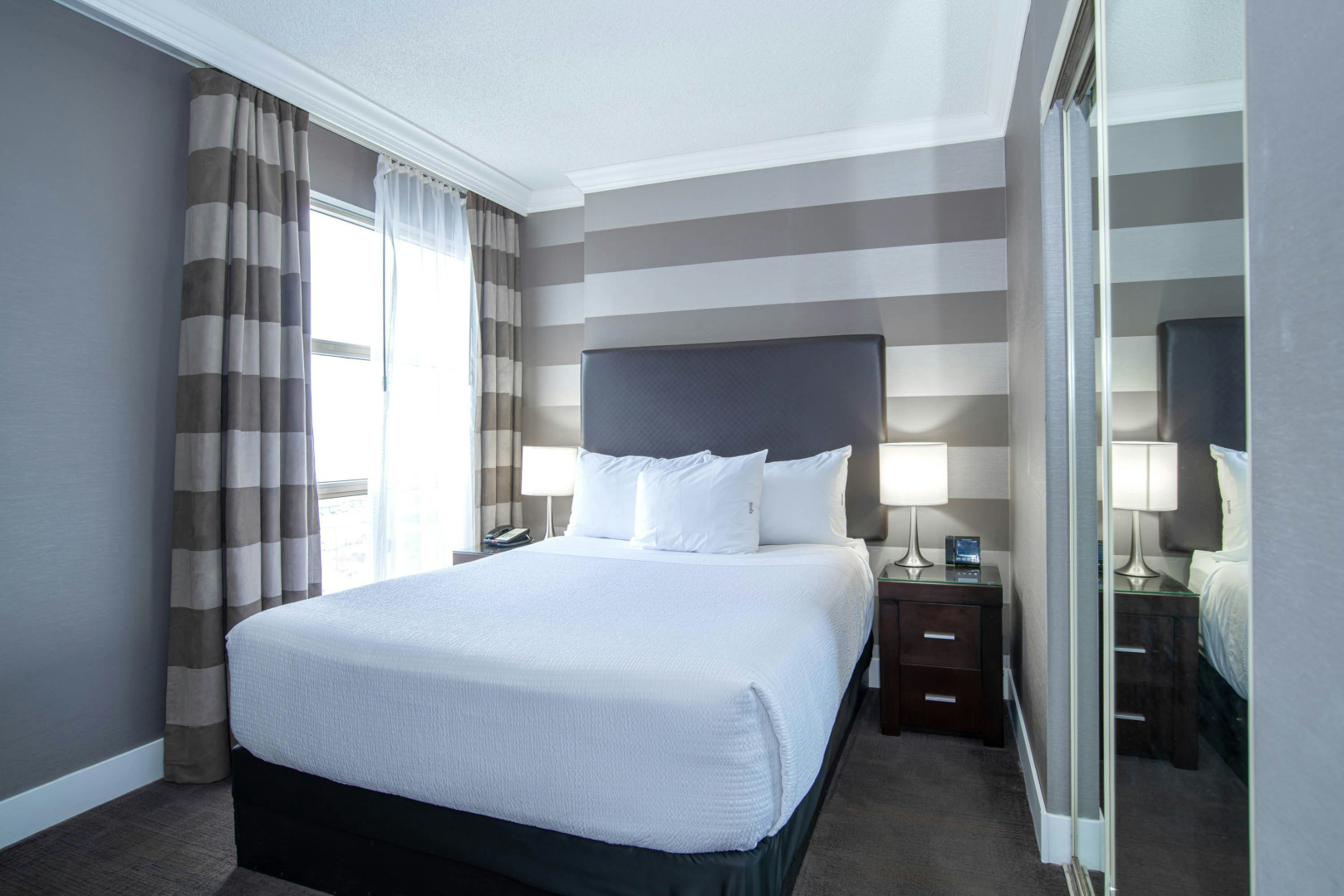 Foto - Sandman Signature Mississauga Hotel