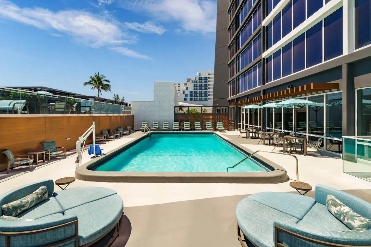 Foto - Courtyard by Marriott Oceanside Fort Lauderdale Beach