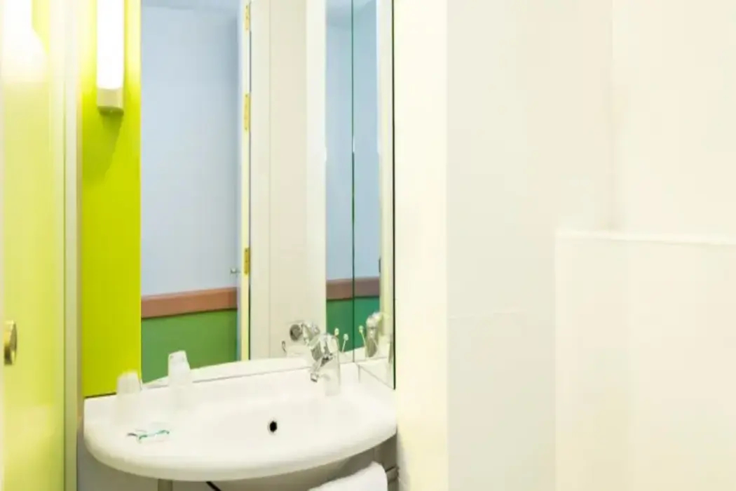 Foto - B&B HOTEL Zaragoza Plaza Mozart