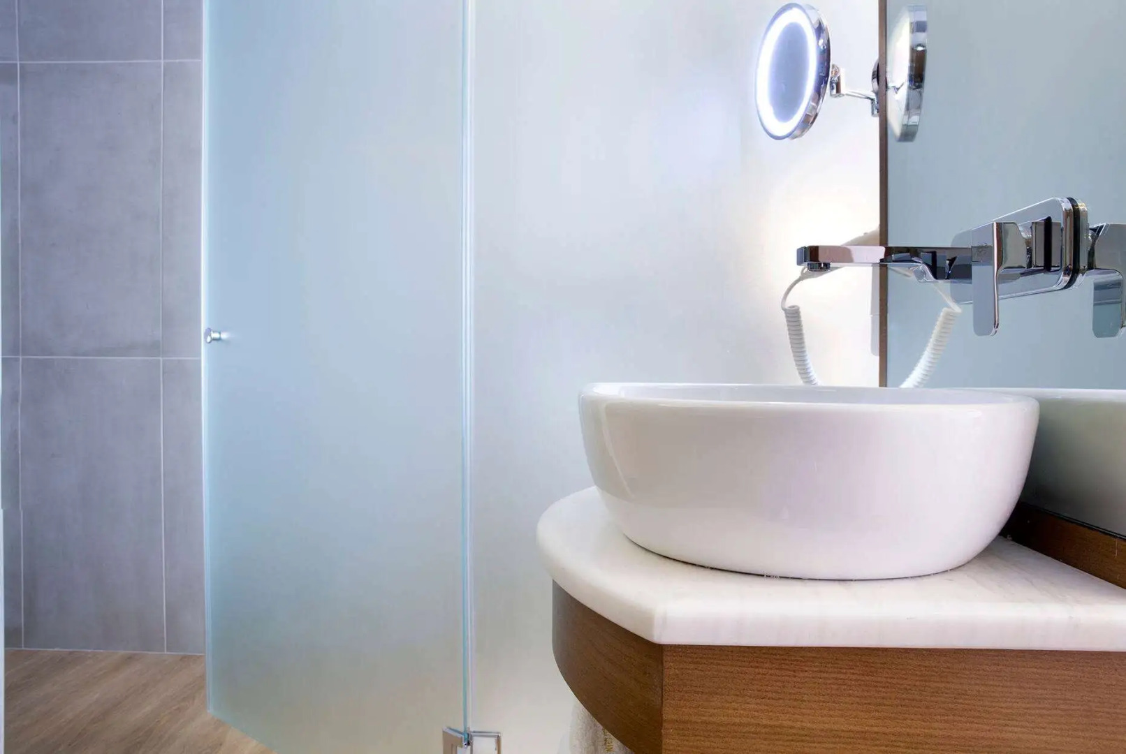 Photo - Zeus Essence Wyndham Athens Residence