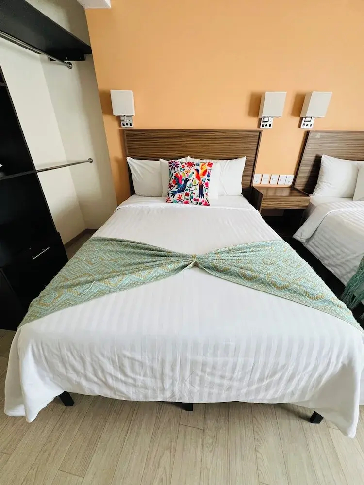 Foto - Suites del Jardín Principal