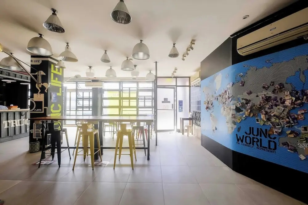 Foto - Junction Hostel Poblacion Makati Avenue