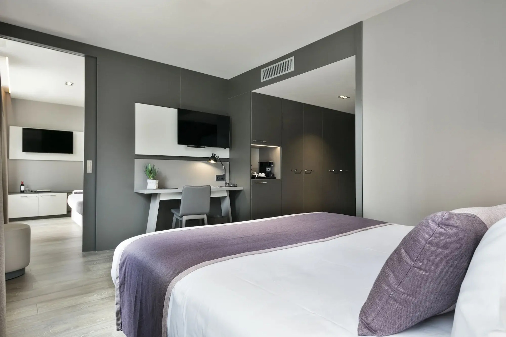 Photo - Upper Diagonal