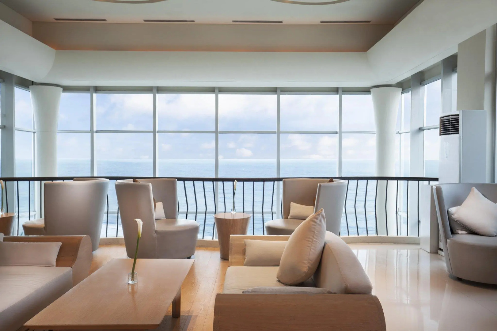 Photo - Umana Bali, LXR Hotels & Resorts