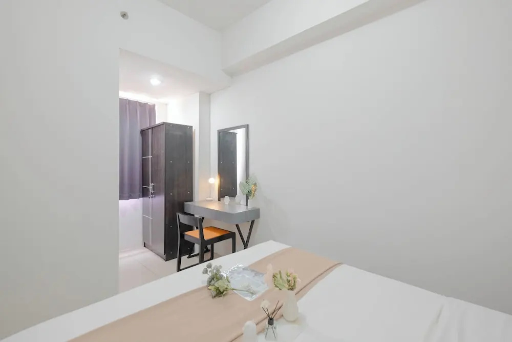 Warm And Comfy 2Br Apartment At Vittoria Residence