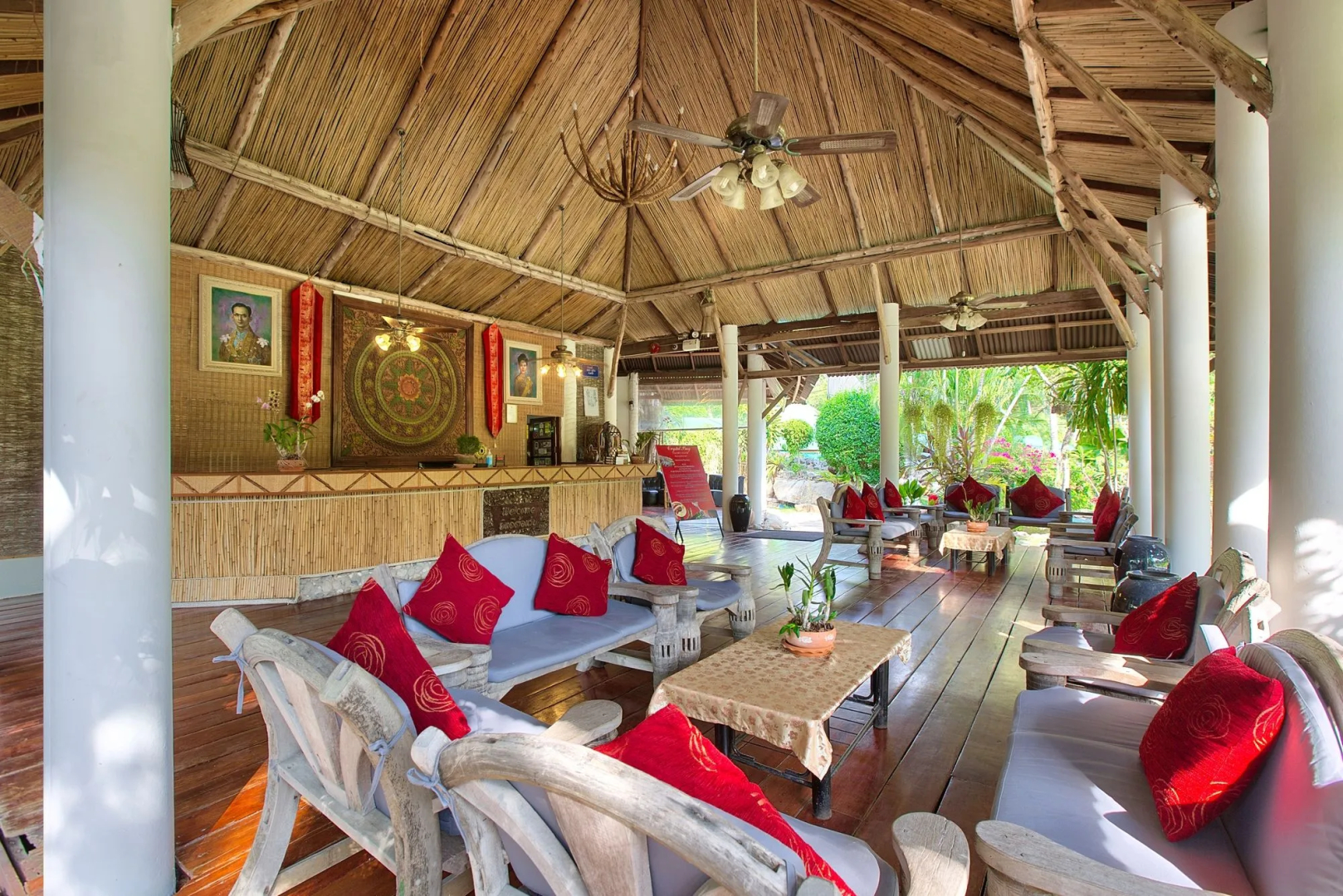 Photo - Crystal Bay Yacht Club Beach Resort