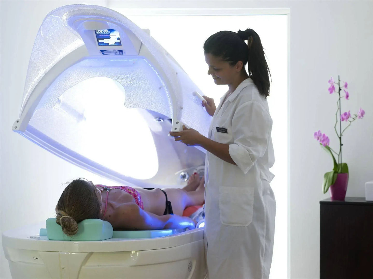 Photo - Macaris Suites & Spa