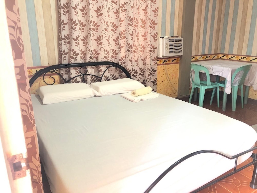 El Krimphoff Resort