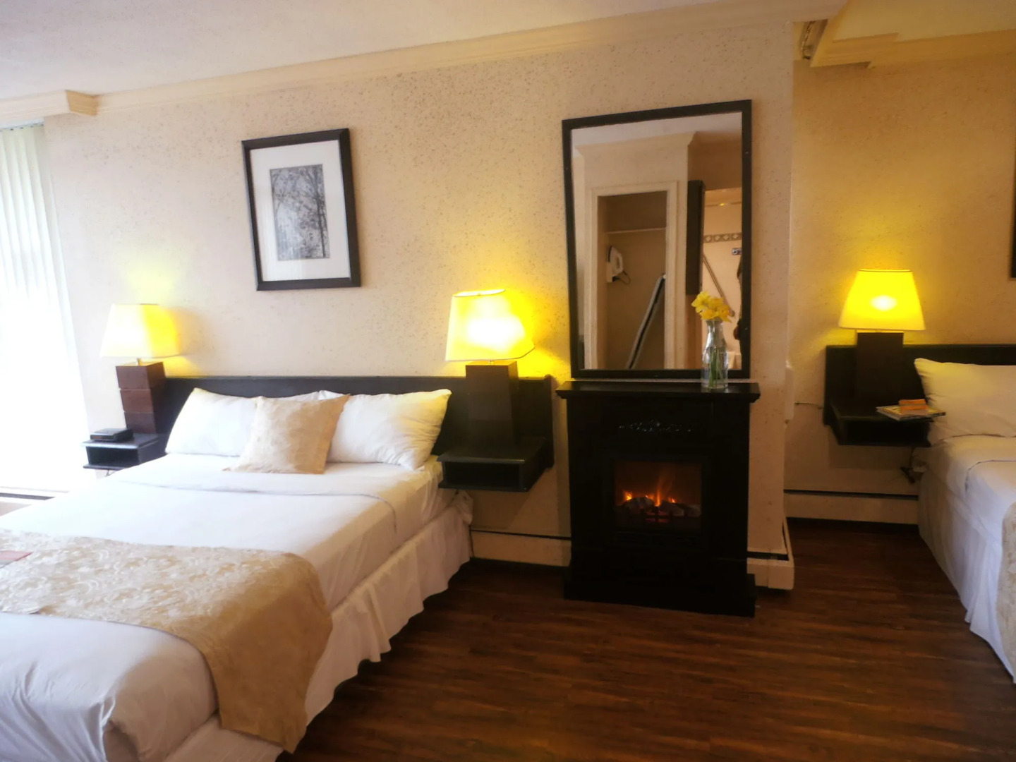 Photo - Opportune Hotel