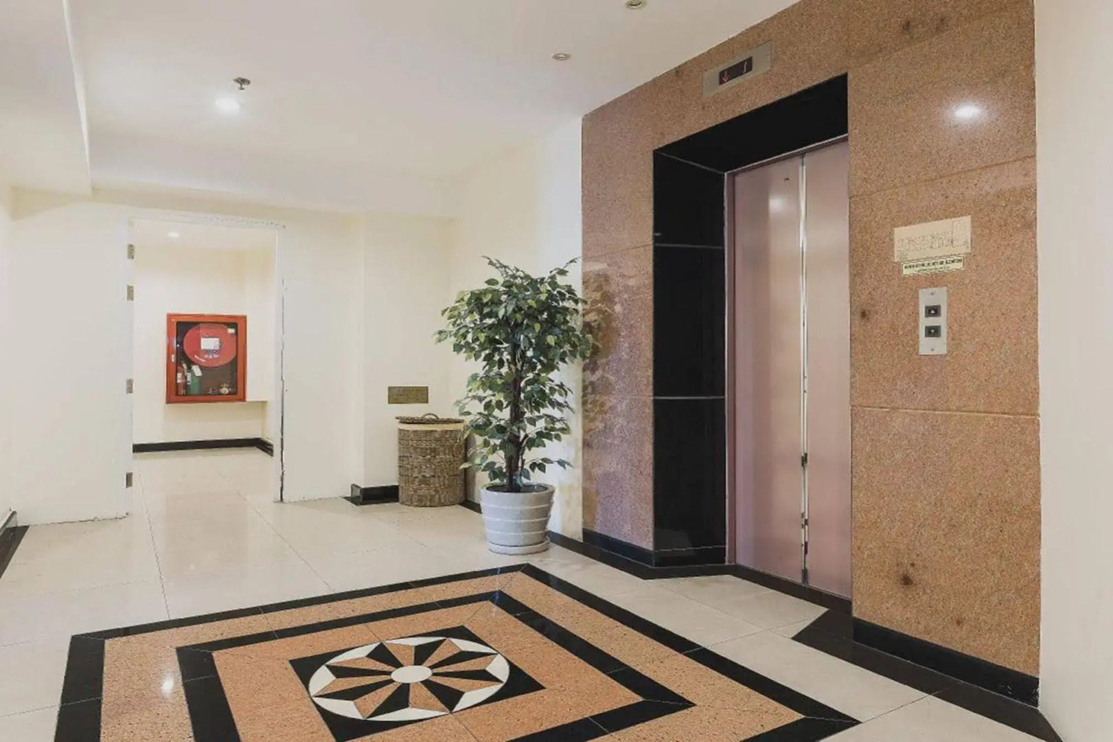 Foto - Hope Land Hotel Sukhumvit 24