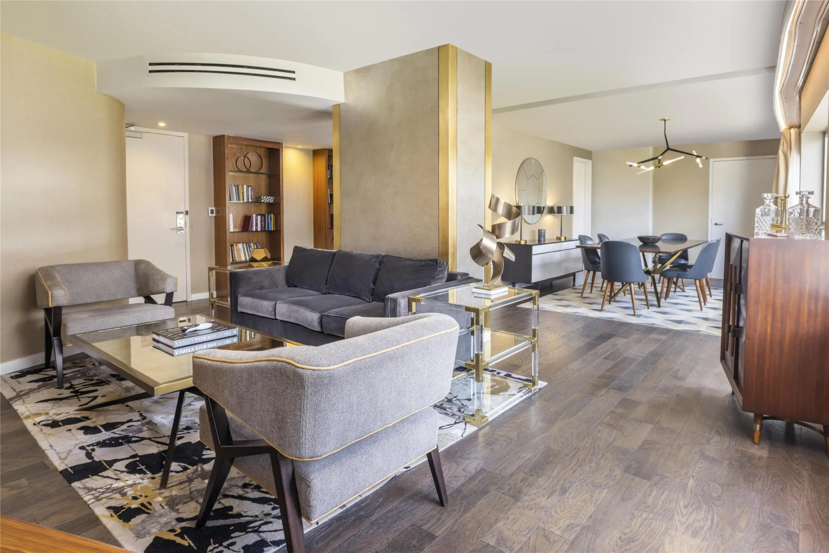 Photo - The Statler Dallas Curio Collection By Hilton