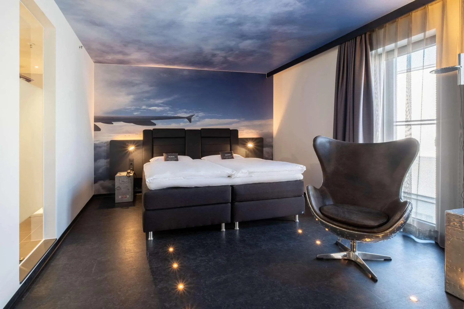 Foto - V8 Hotel Köln at MOTORWORLD