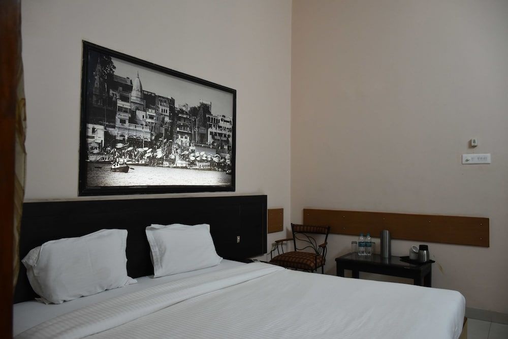 Hotel City Grand