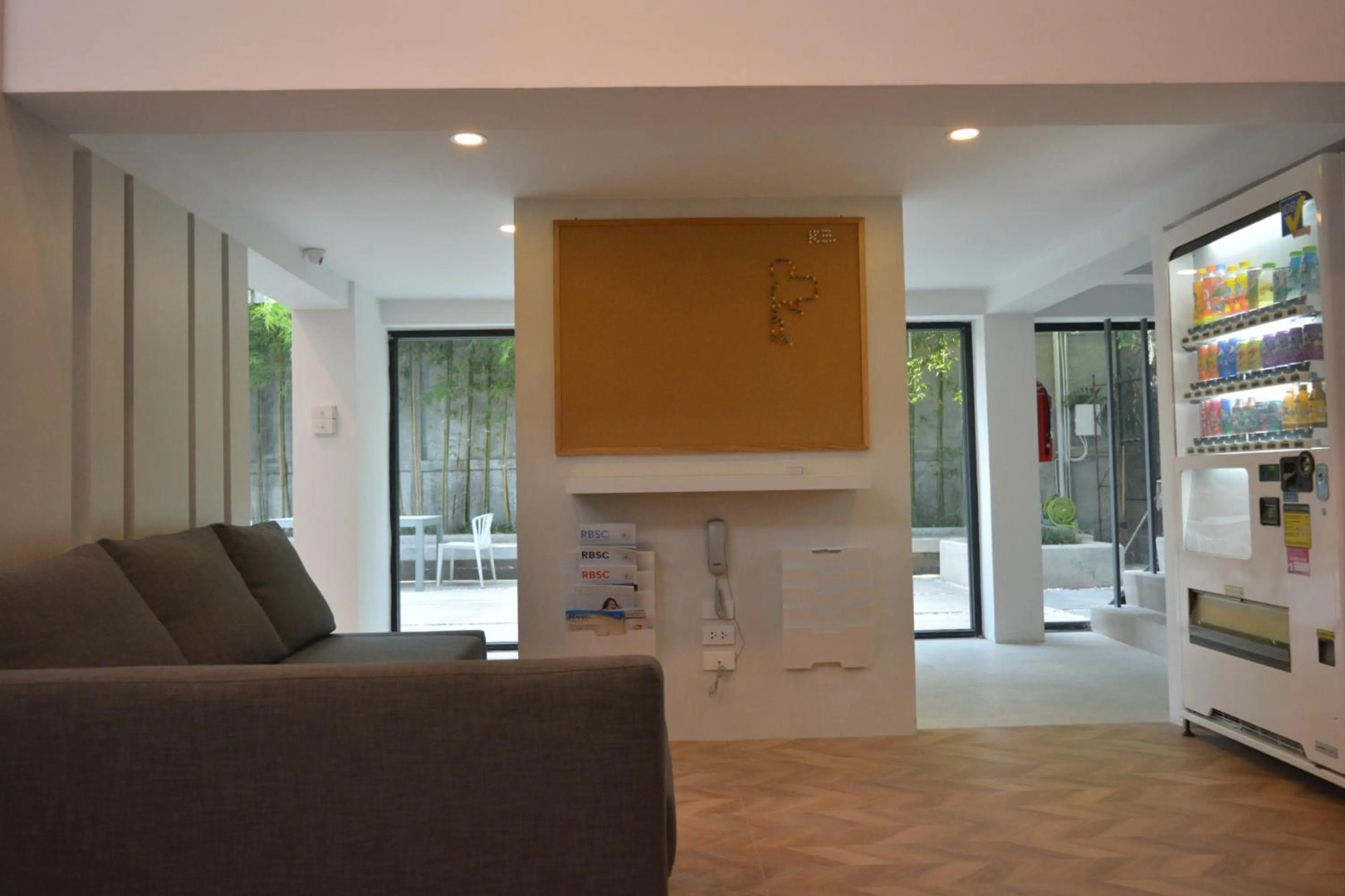 Photo - Rezt Bangkok