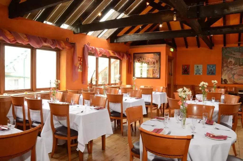 Photo - Uppercross House Hotel