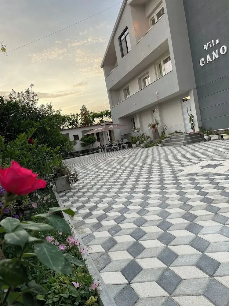 Foto - Vila Cano