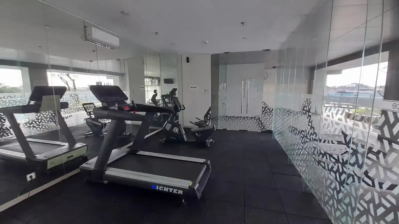 Photo - Nemuru Grand Suites MT Haryono