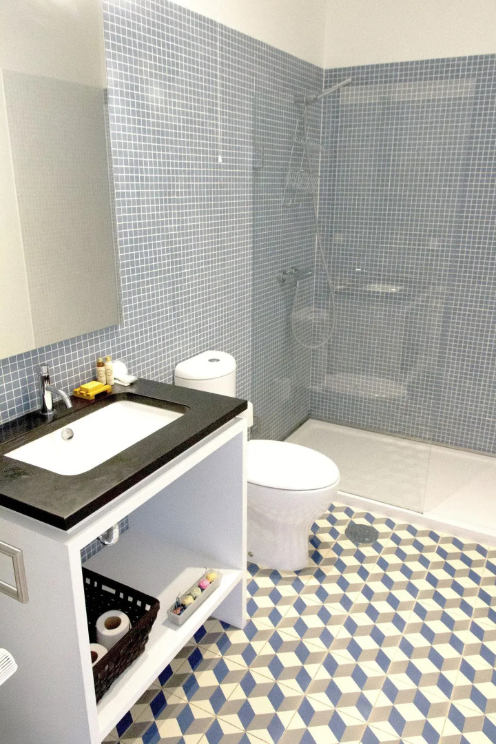 Photo - ALIBI by YoursPorto