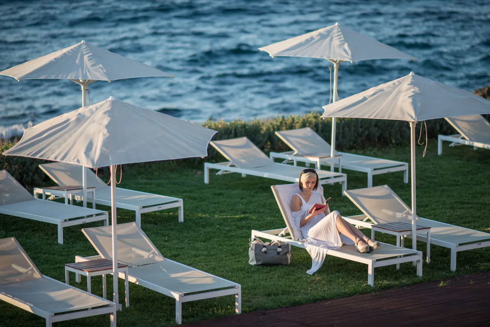 Photo - Corinna Mare