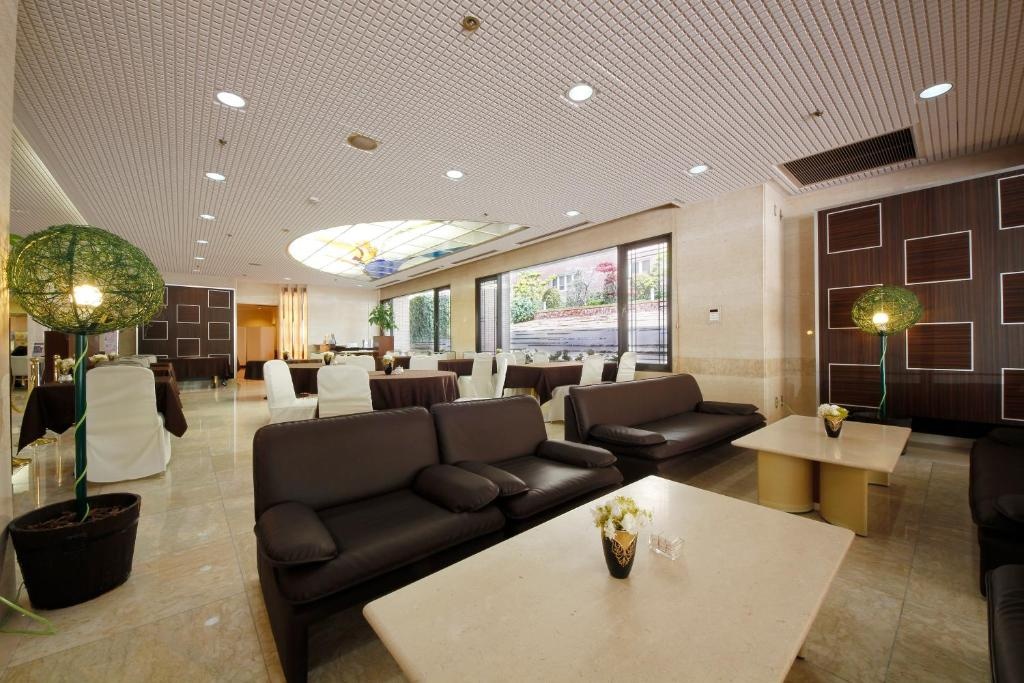 Hotel Hiroshima Garden Palace
