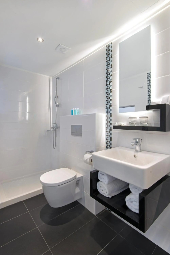 Photo - Loews Nashville Hotel at Vanderbilt Plaza