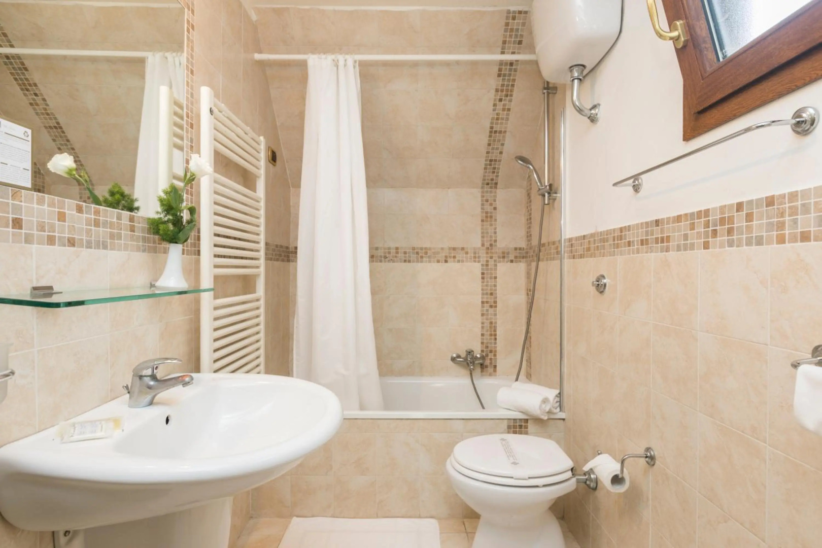 Photo - Hotel Villa Rosa