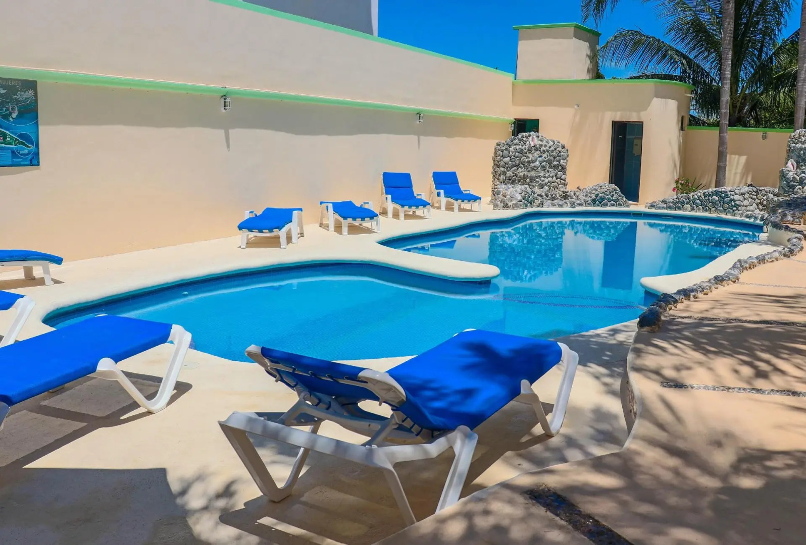 Photo - Villas Coco Resort - All Suites