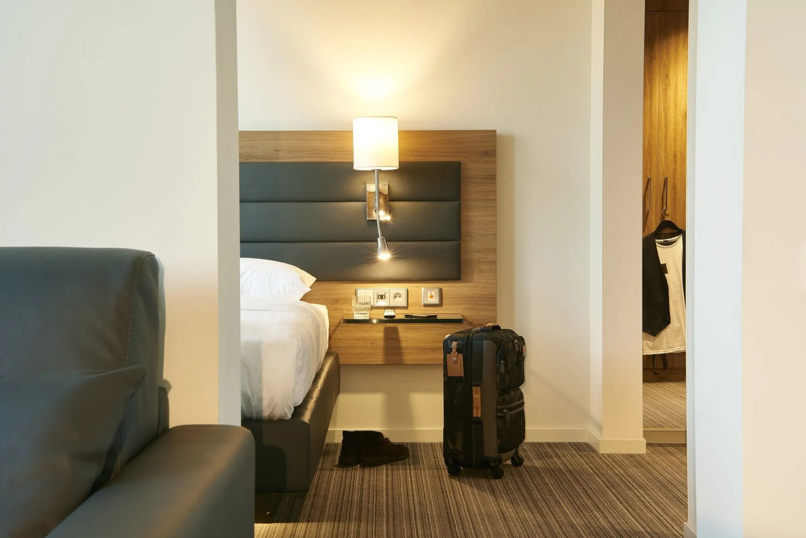 Photo - MOXY London Heathrow Airport