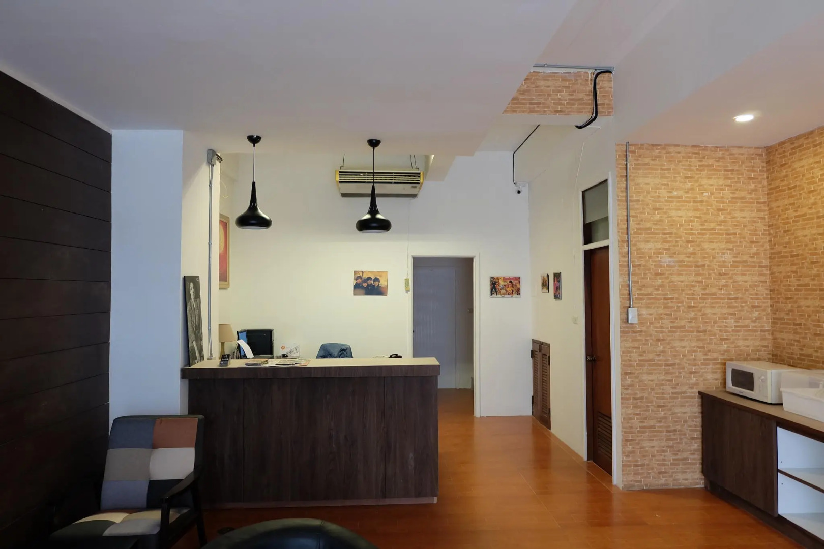 Photo - F Plus F Hostel