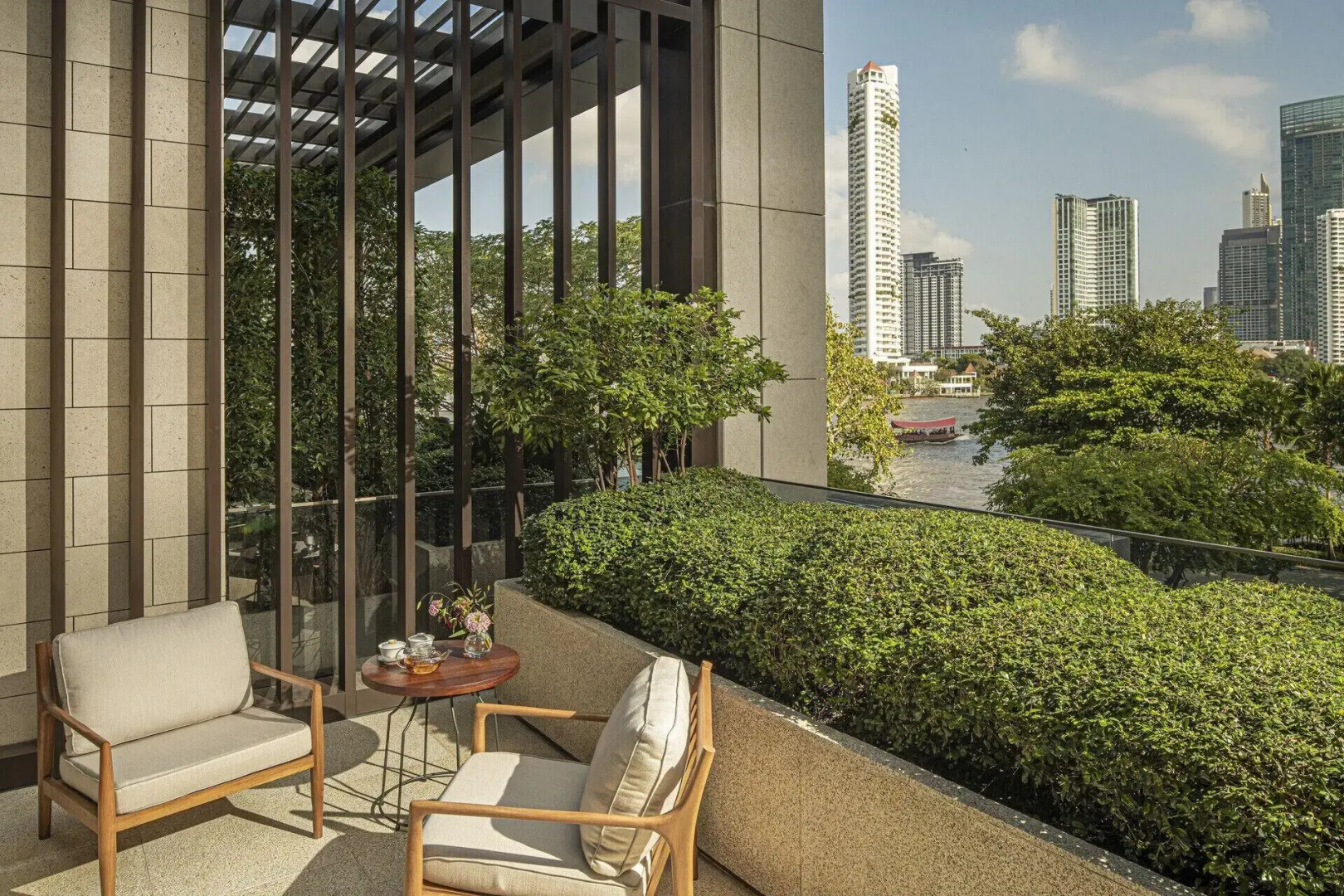 Photo - Four Seasons Hotel Bangkok at Chao Phraya River