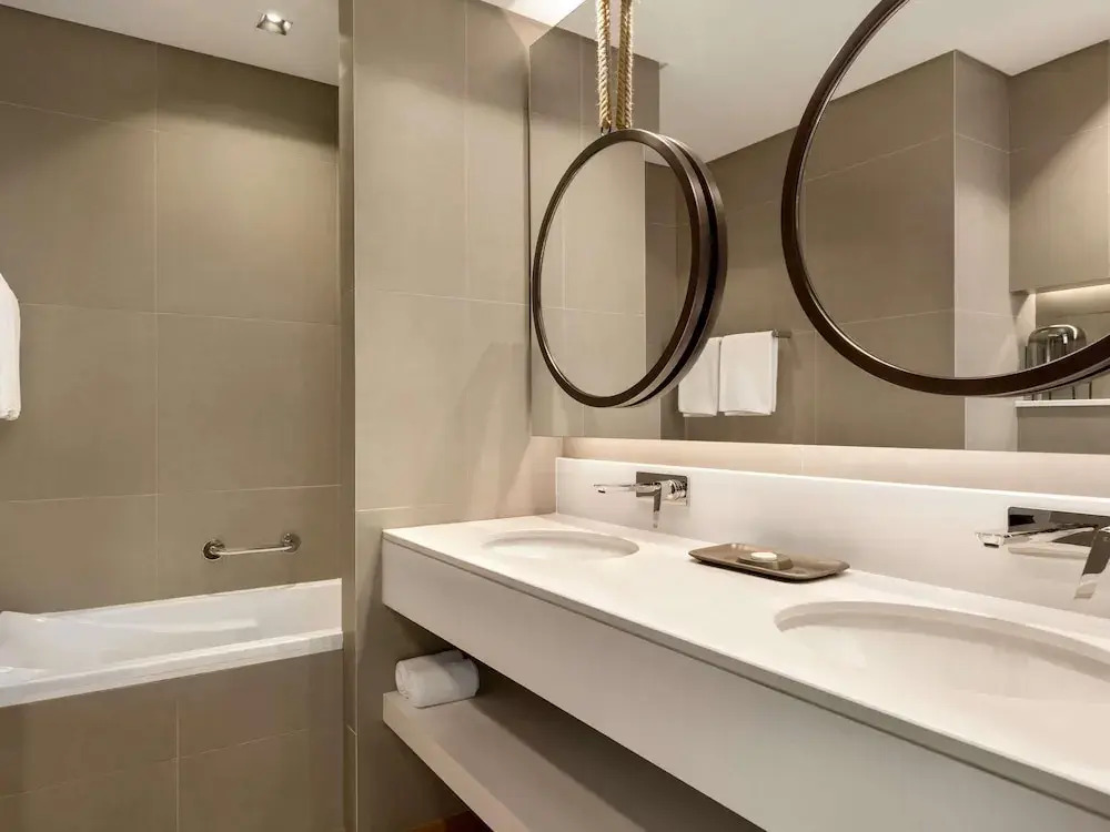 Photo - Mercure Dubai Gold District