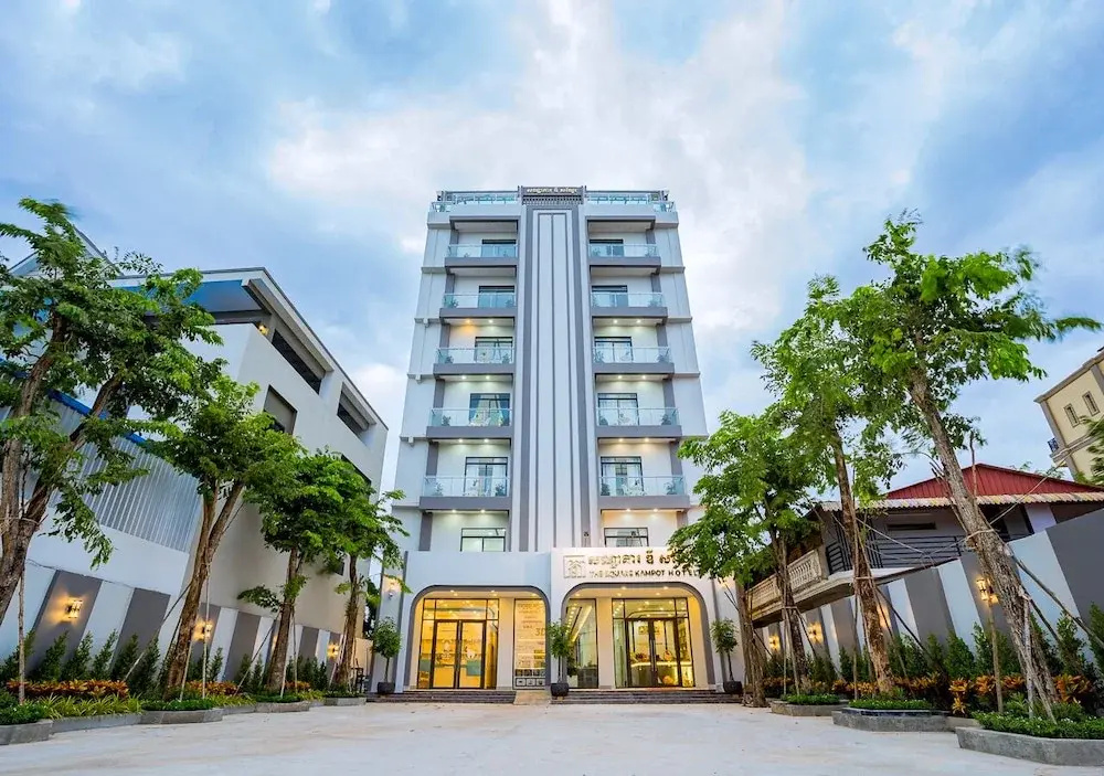 Photo - The Square Kampot Hotel