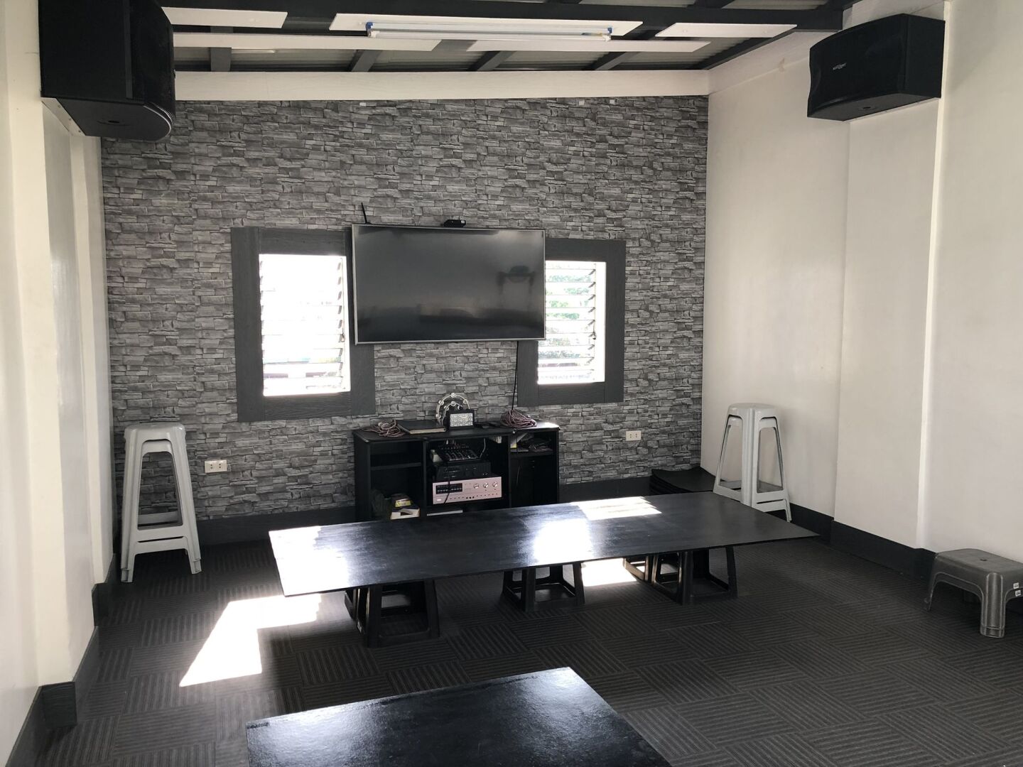 Foto - ERVORUTO HOSTEL 23 Makati