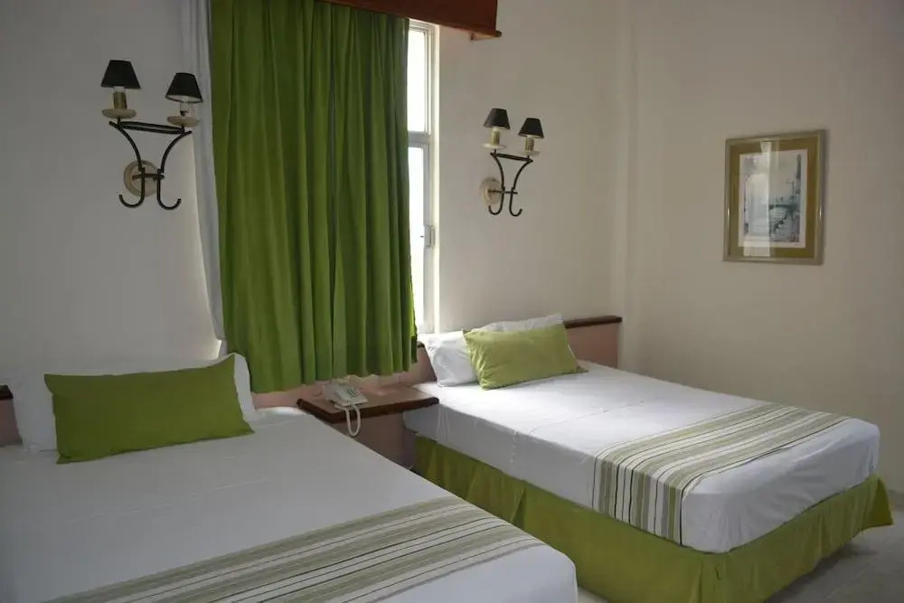 Foto - Hotel Ruiz Milán