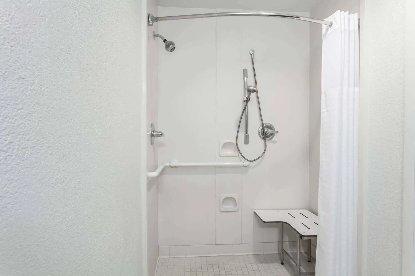 Foto - Super 8 by Wyndham Orlando Near Florida Mall