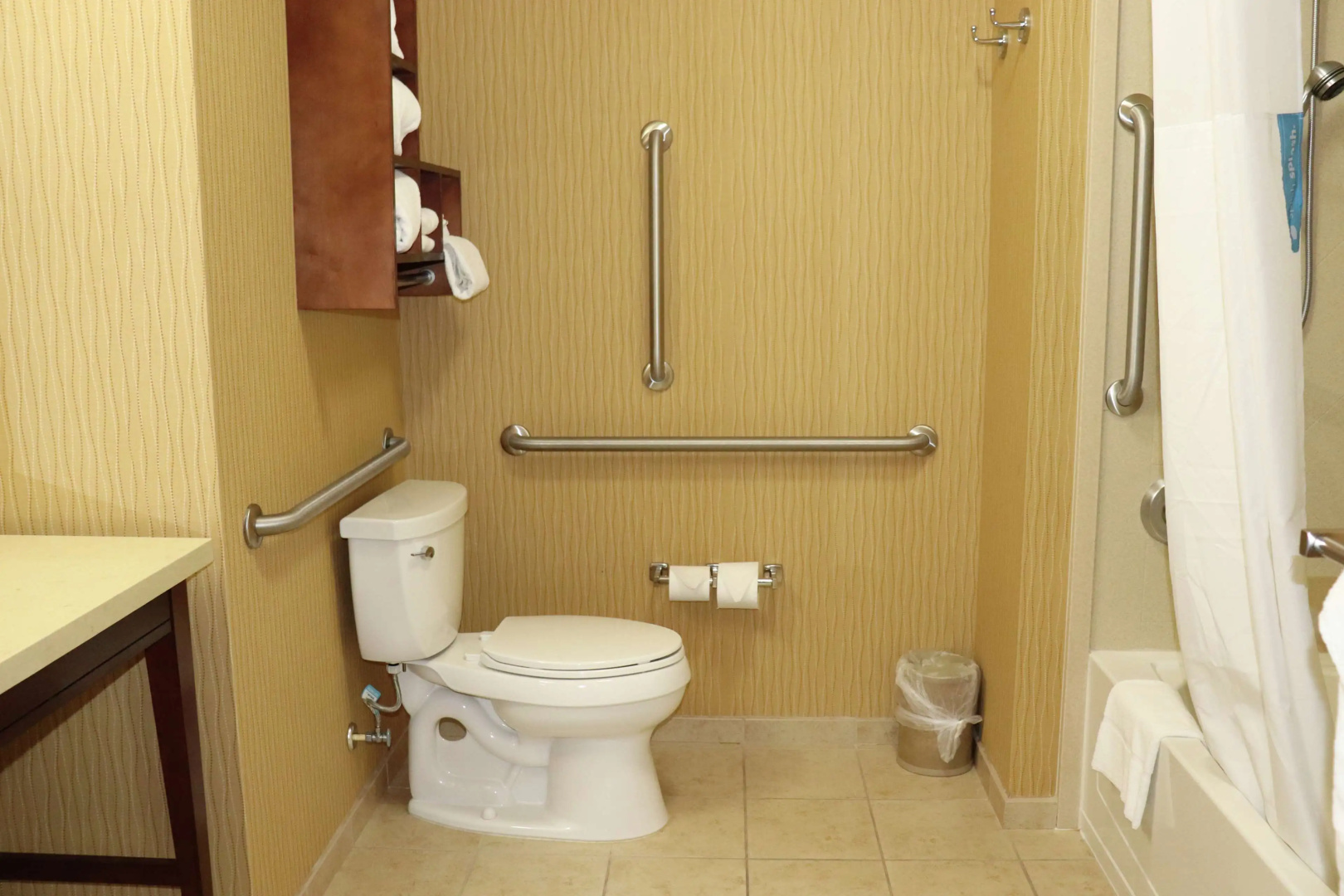 Photo - Hampton Inn Austin/Oak Hill