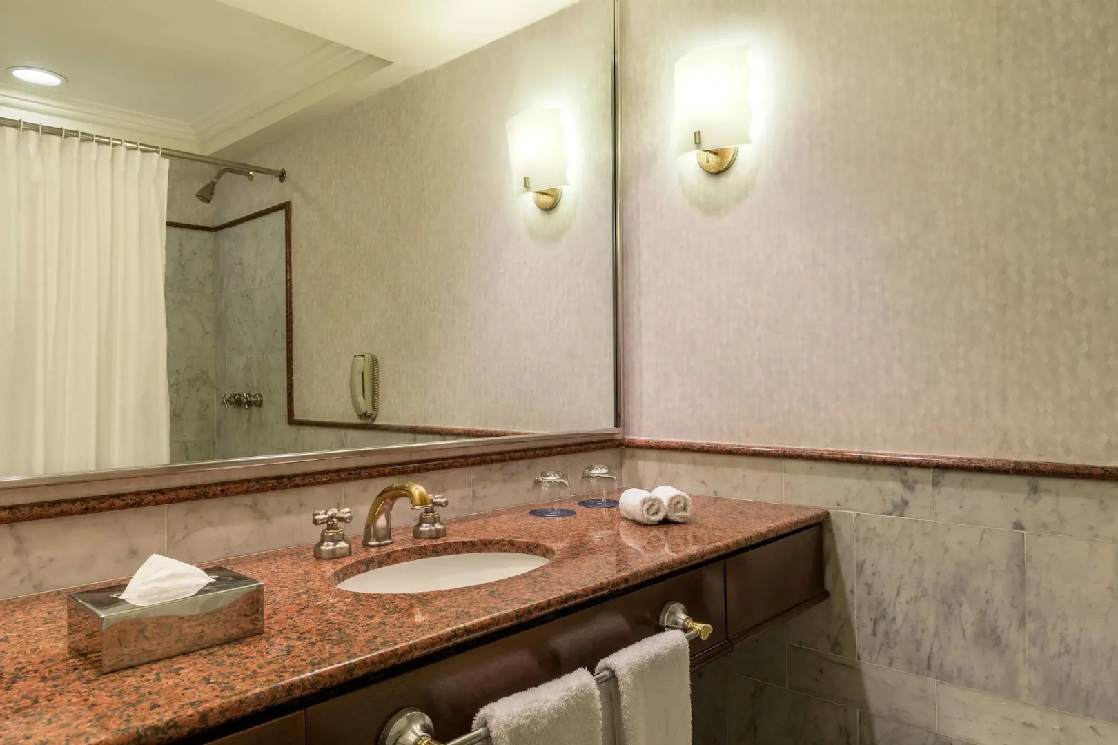 Photo - Sheraton Buenos Aires Hotel & Convention Center