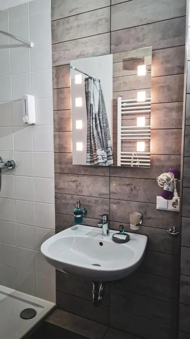 Photo - Hotel 108