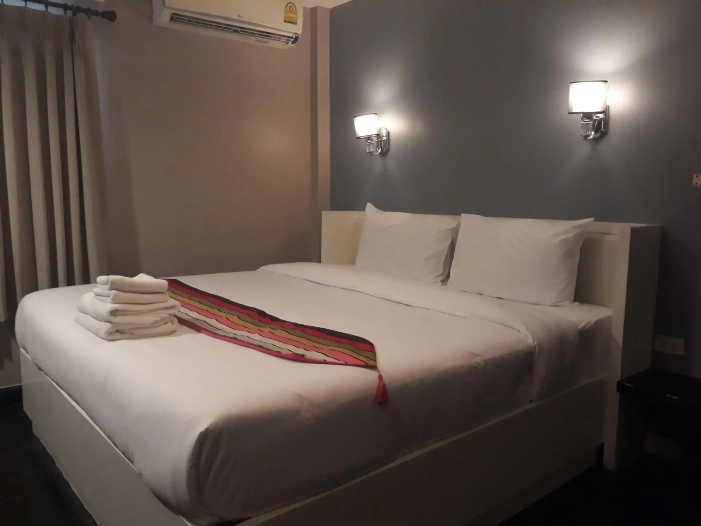 Photo - S30 Sukhumvit Hotel