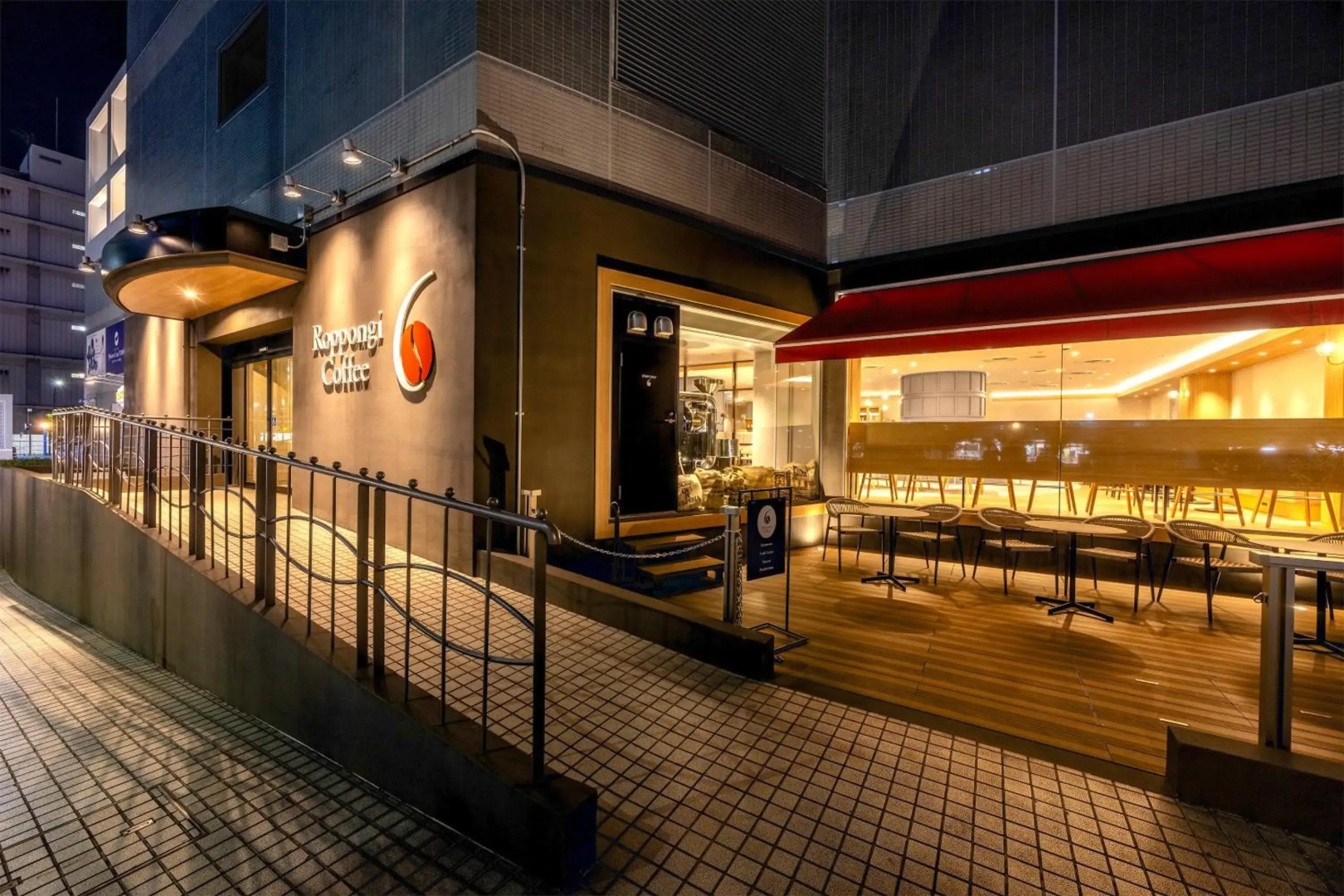 Photo - Hotel Mariners Court Tokyo