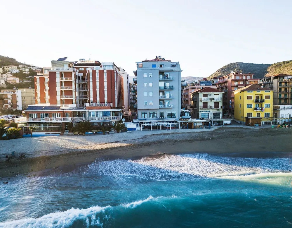 Photo - Hotel Maremola
