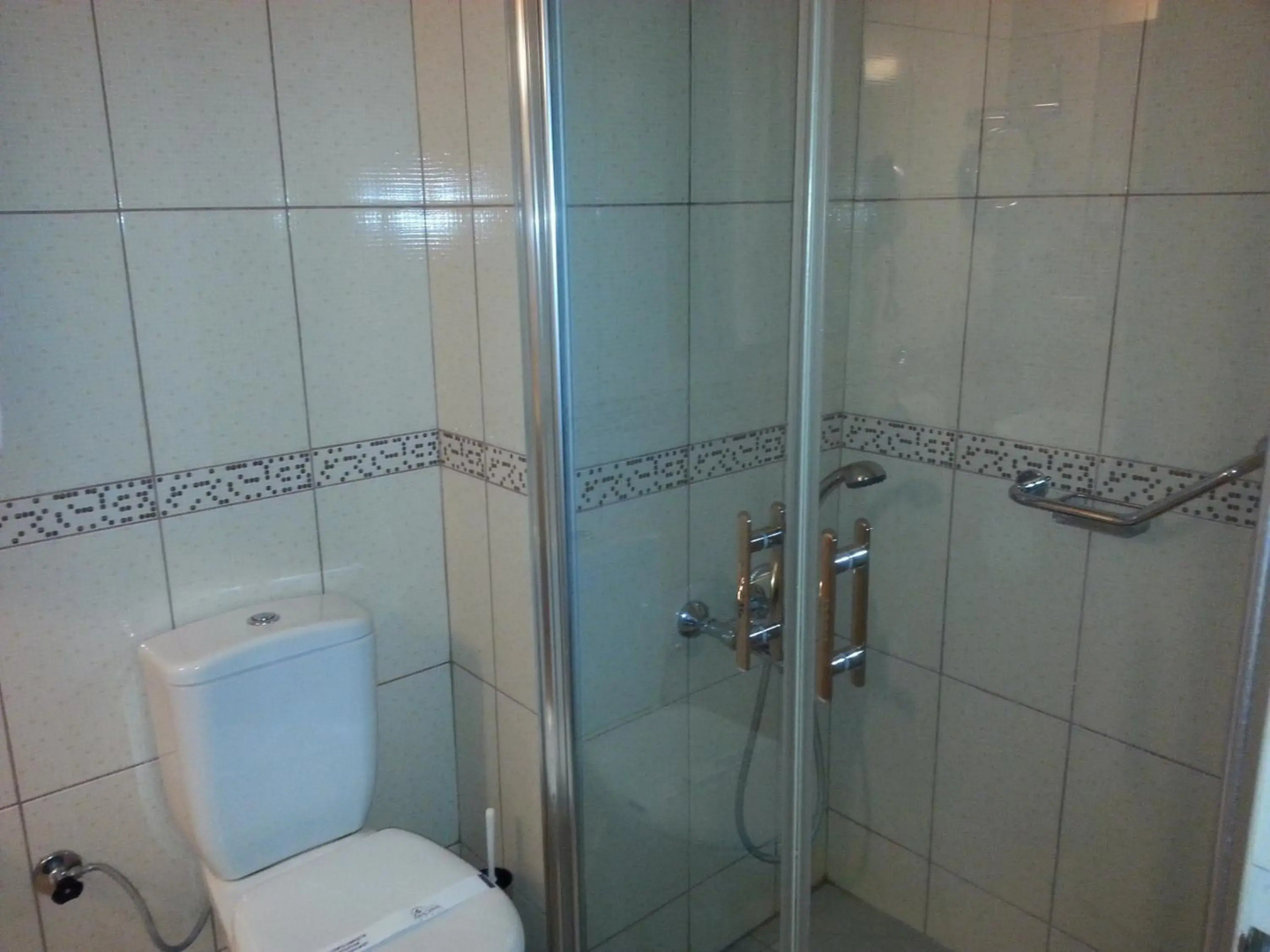 Photo - Avlonya Hotel