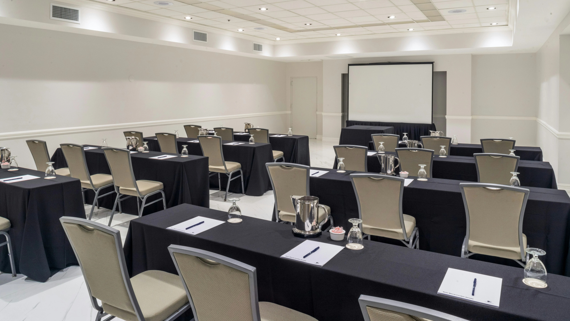 Photo - DoubleTree by Hilton Grand Hotel Biscayne Bay