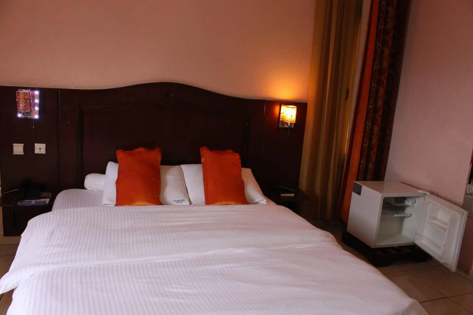Tou'Ngou Hotel — фото 1