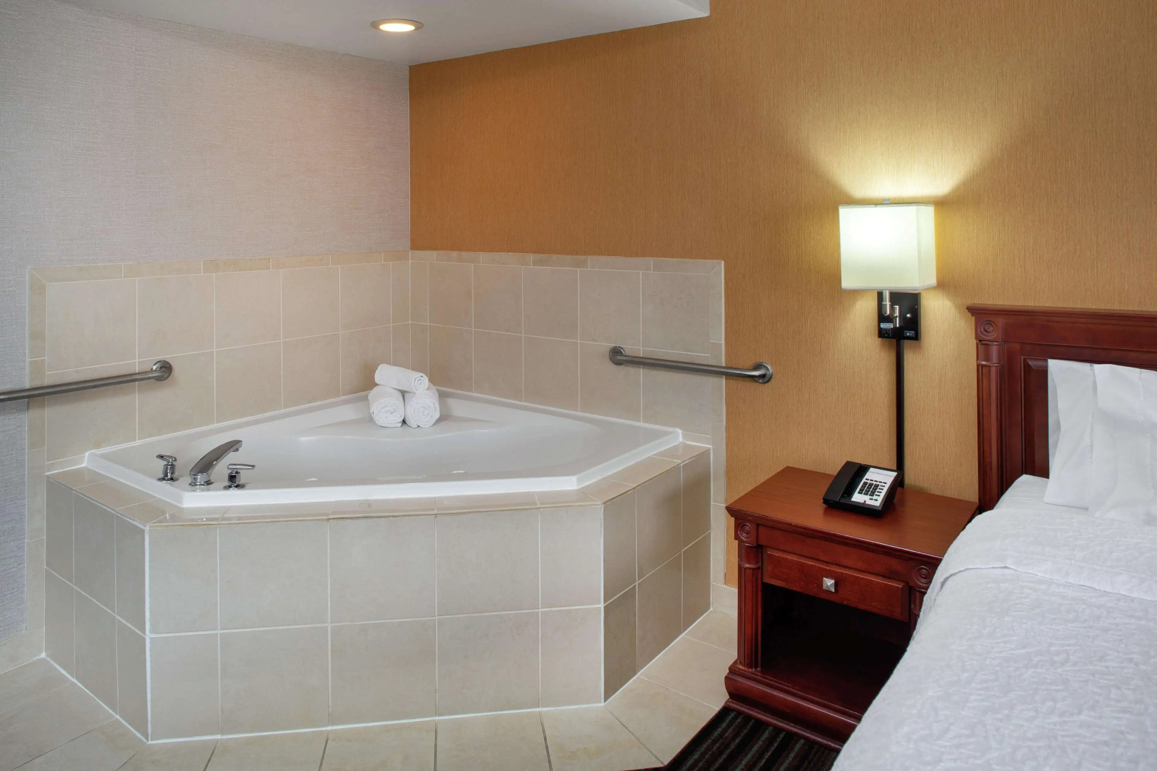 Foto - Hampton Inn & Suites by Hilton Toronto Airport